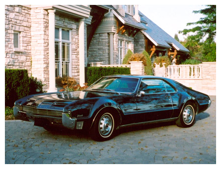 1966 OLDSMOBILE TORONADO